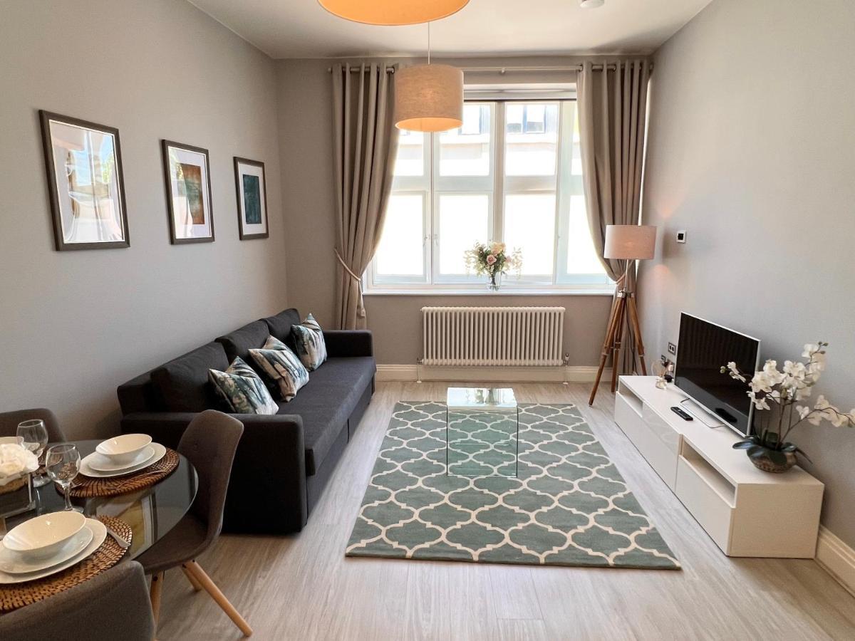 Urban Living'S - Windsor Castle Luxury Apartments Dış mekan fotoğraf