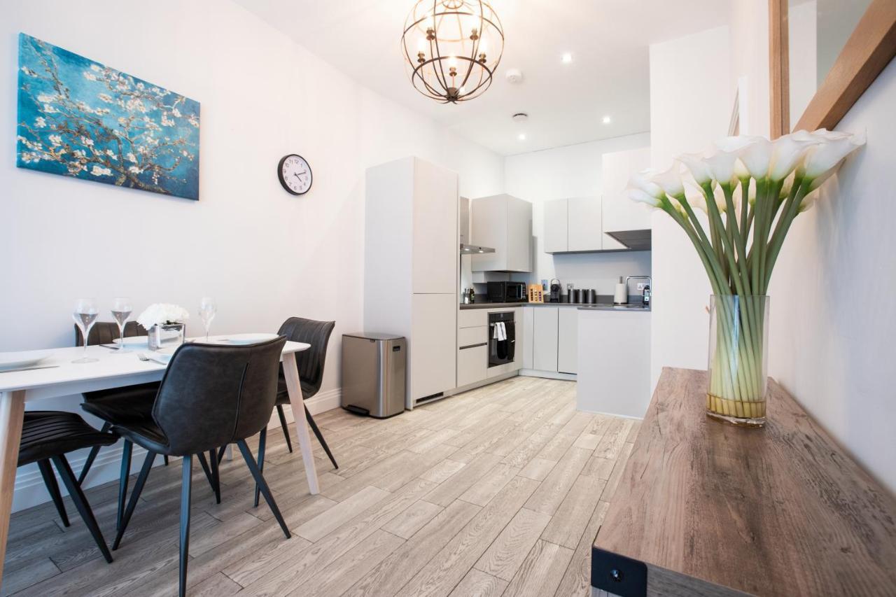 Urban Living'S - Windsor Castle Luxury Apartments Dış mekan fotoğraf