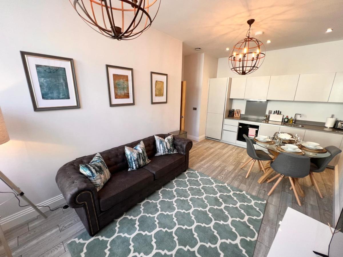 Urban Living'S - Windsor Castle Luxury Apartments Dış mekan fotoğraf