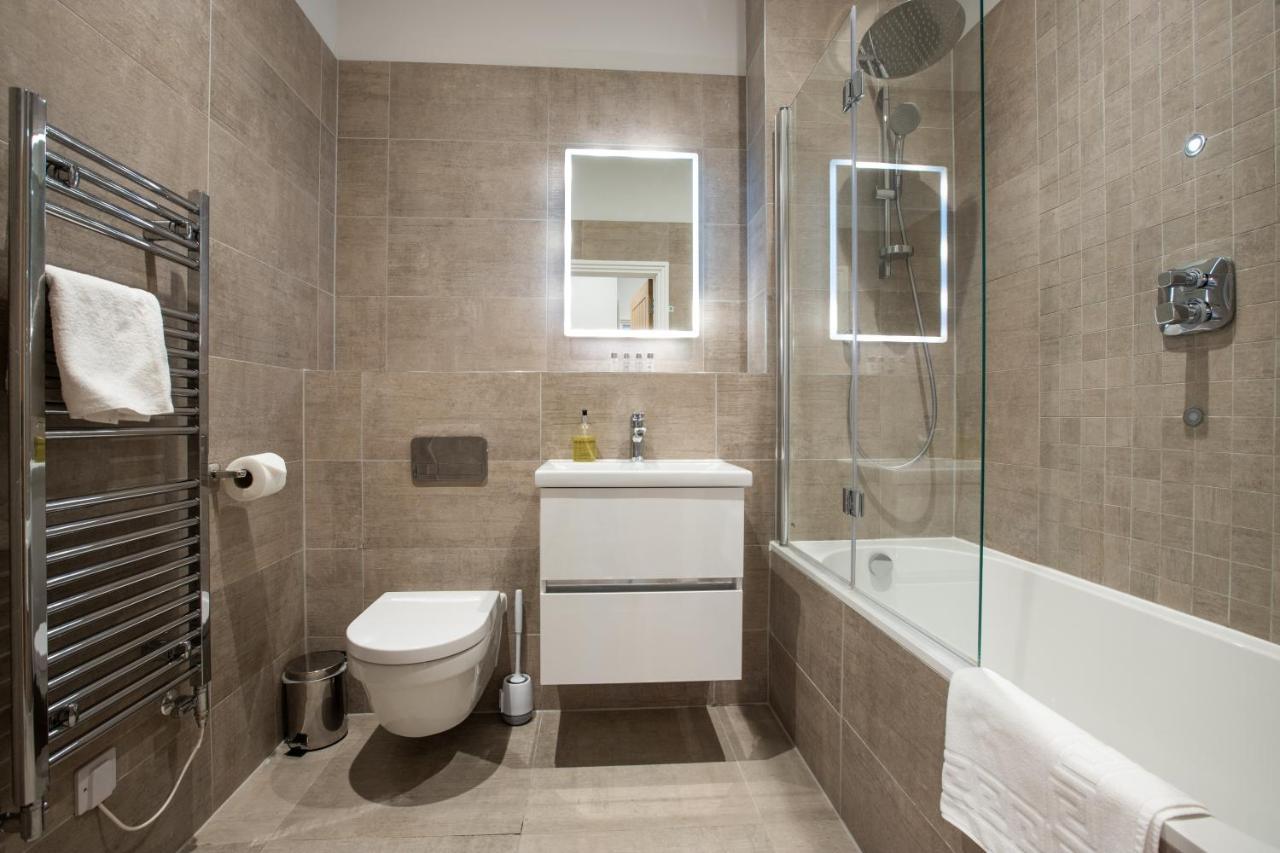 Urban Living'S - Windsor Castle Luxury Apartments Dış mekan fotoğraf