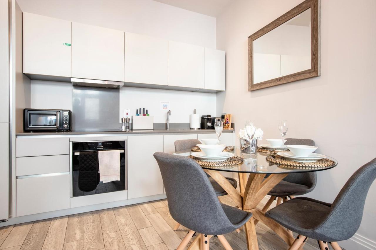 Urban Living'S - Windsor Castle Luxury Apartments Dış mekan fotoğraf